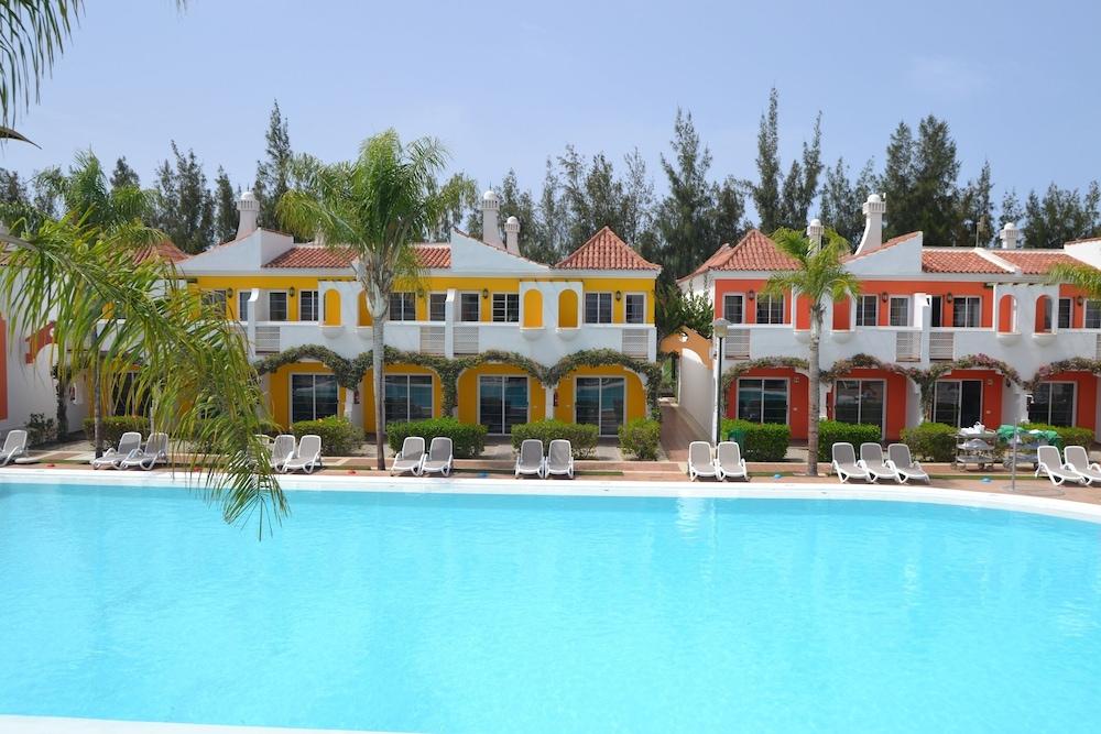 Cordial Golf Apartament *