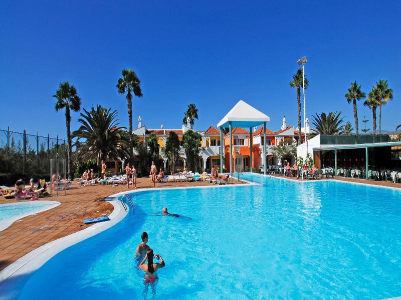 Cordial Golf Apartament *
